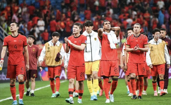 国足无缘2026世界杯，伊万帅位存疑及接任人选分析